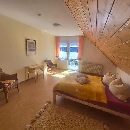 Bed and Breakfast Gaestezimmer